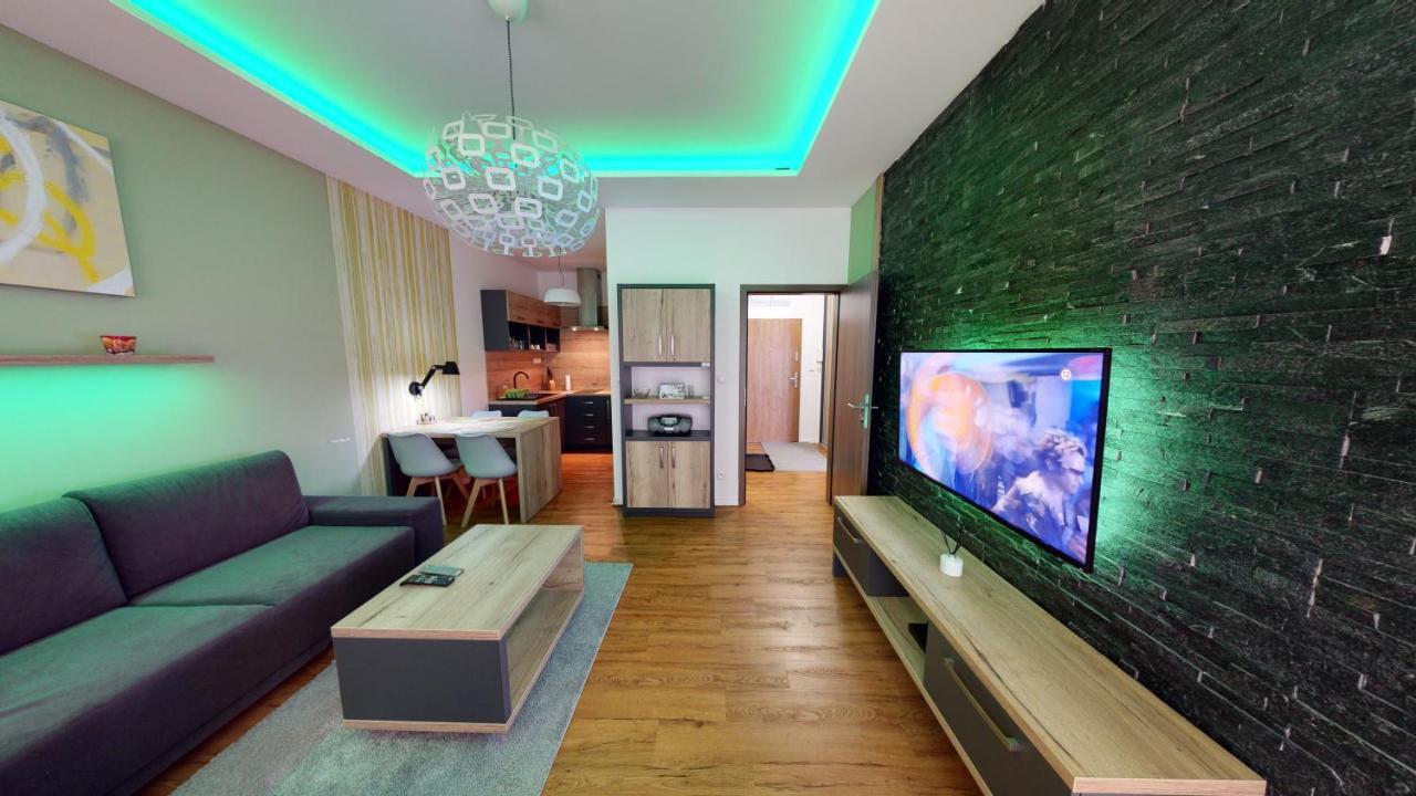Apartman Oliver, Primo, Stary Smokovec วิสโซเค ดาตรี ภายนอก รูปภาพ